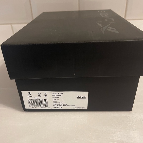 **NEW** Cardi B X Reebok Slide - Picture 3 of 4